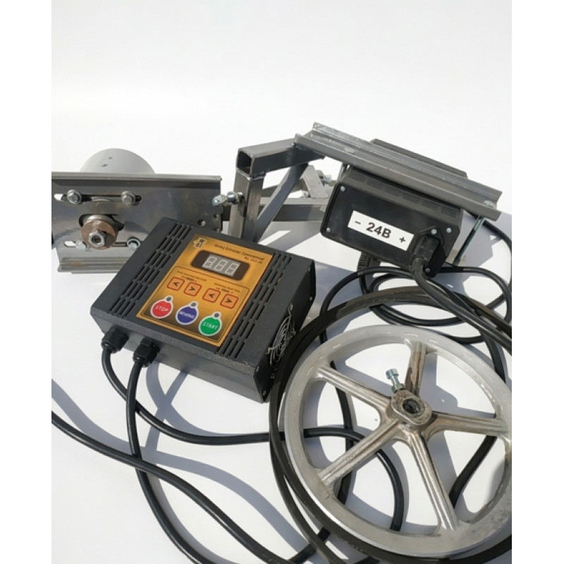 Електропривід для медогонки універсальний (24 В, з цифровим блоком керування)